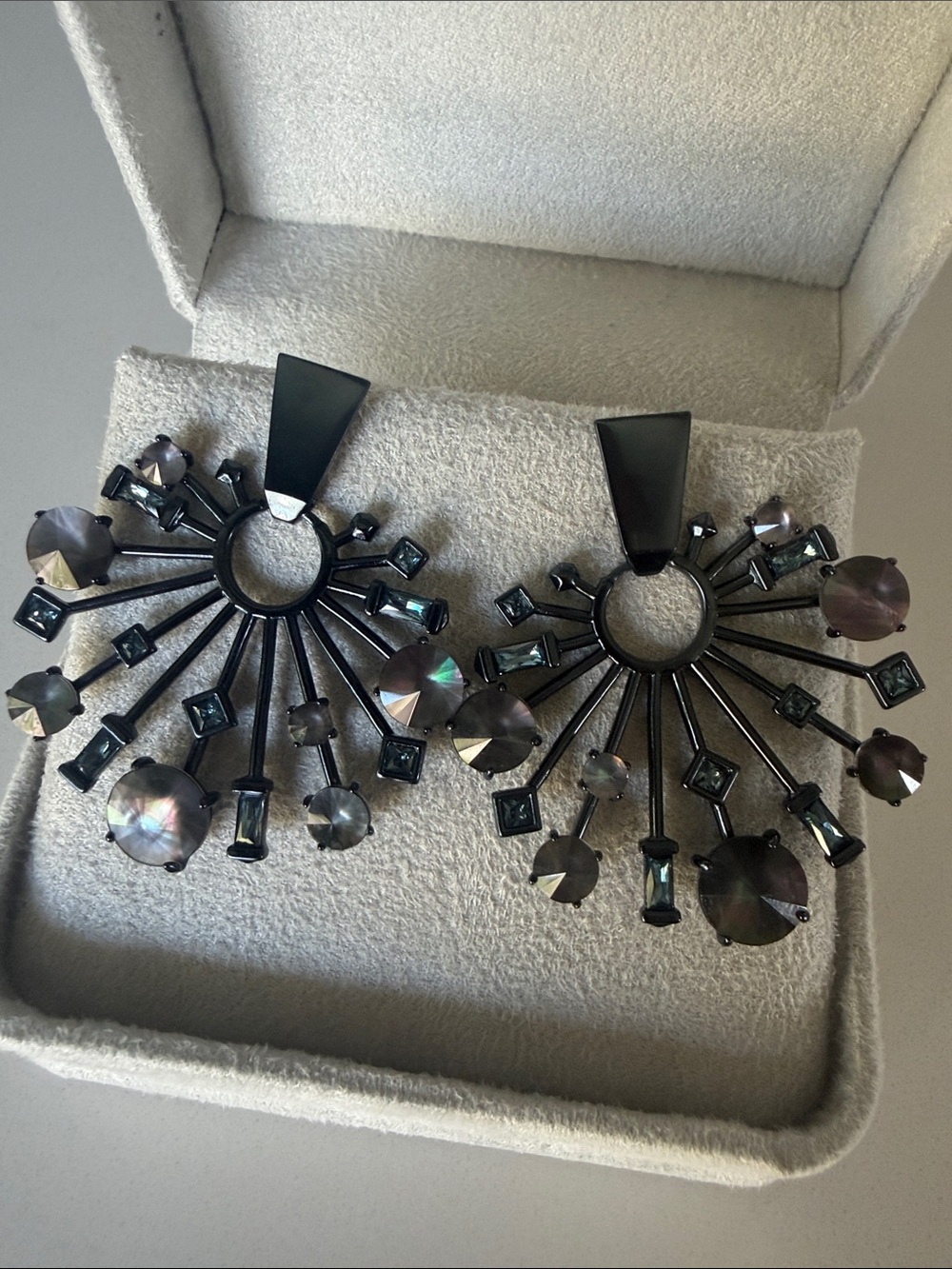 Kendra Scott Black Iridescent Fan Drop Earrings